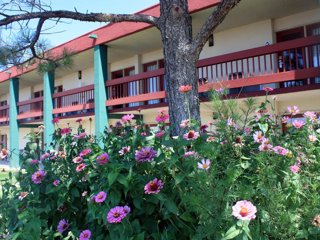 Elephant Butte Inn Exterior photo